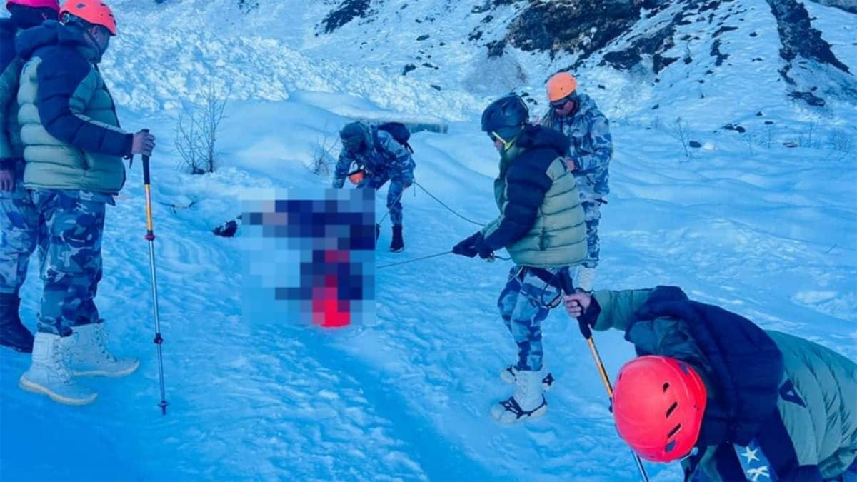 Missing Indian Father-Daughter Duo Found Dead On Snow Covered Mountains In Nepal’s Manang District