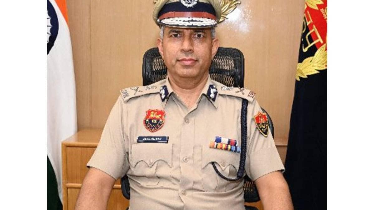 Haryana DGP Shatrujeet Kapur Sent on Leave Amid IPS Y Puran Kumar Suicide Case