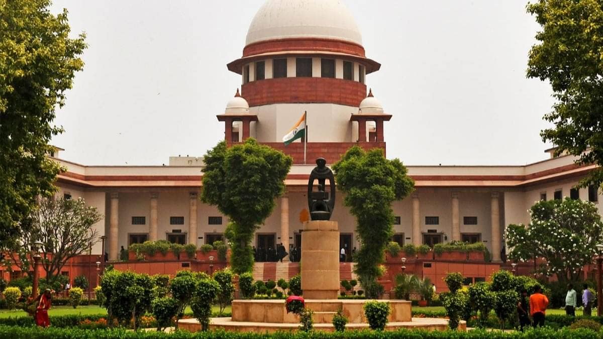 SC Issues Notice to Centre, ECI on Plea Seeking Voting Rights to Undertrials