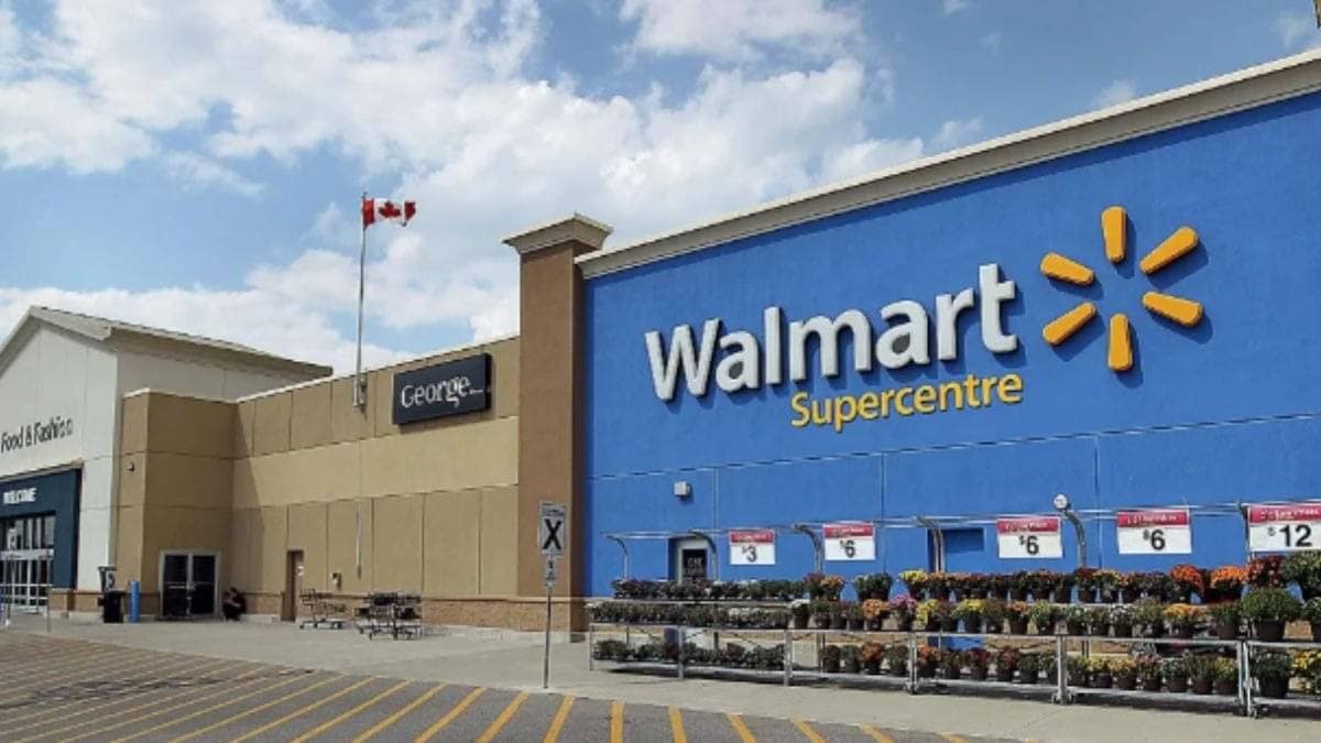 Walmart Inc Temporarily Halts Job Offers To Candidates Requiring H1-B Visas