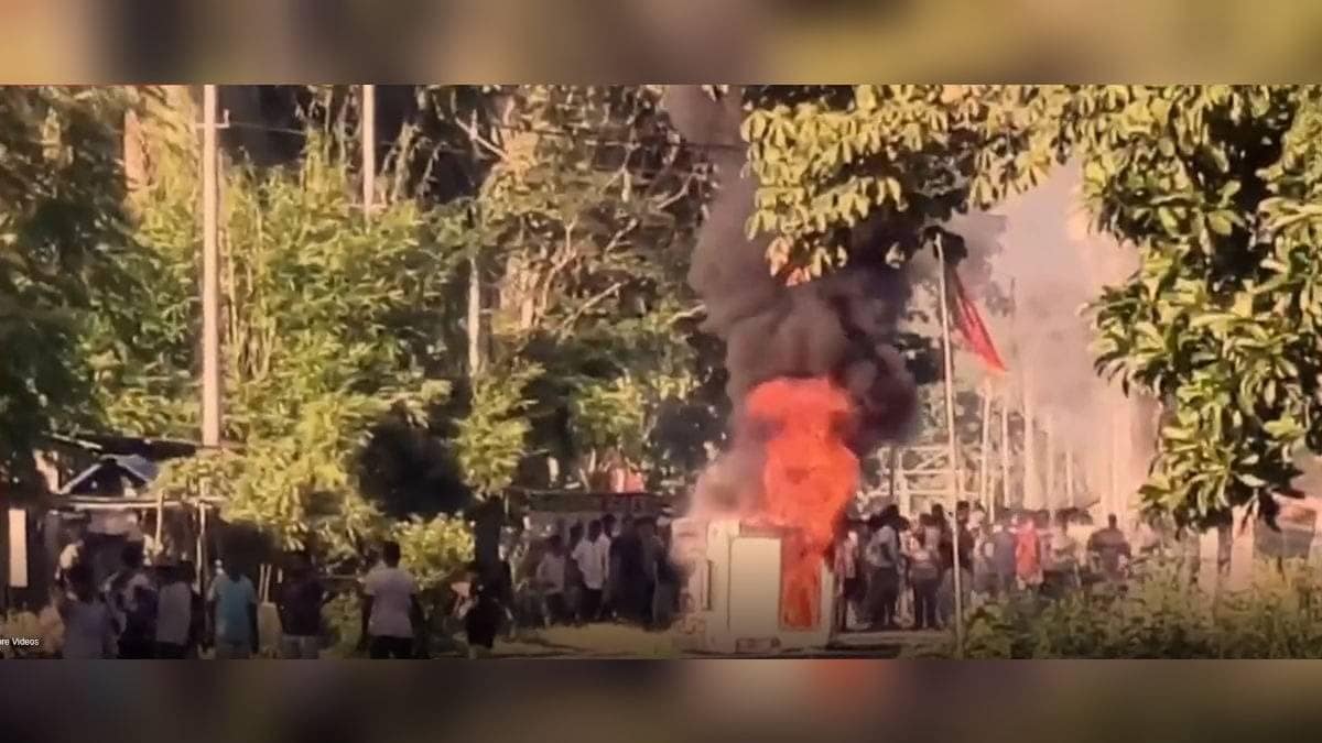 Zubeen Garg Death: Violence Erupts Outside Assam Jail As Fans Attack Convoy