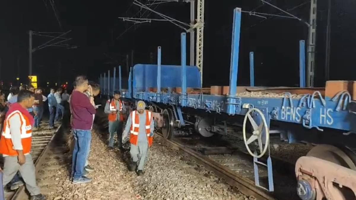 Delhi-Howrah Rail Route Disrupted After Goods Train Derailment Near Kanpur