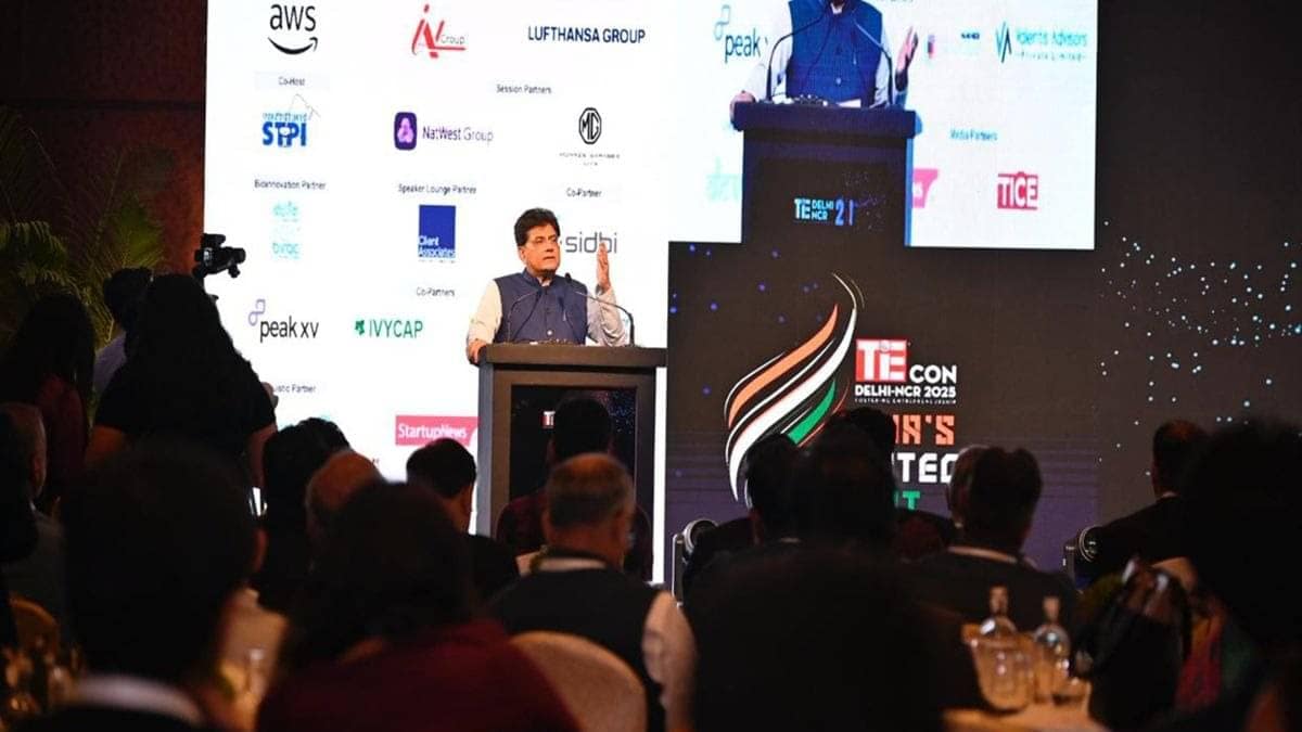 Piyush Goyal Urges India to Reduce Foreign Dependence, Drive Deeptech Innovation
