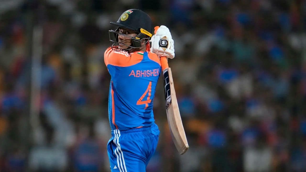 Abhishek Sharma Berates IndiGo Airlines for Unpleasant Experience, Says ‘One-Day Holiday Completely Ruined’