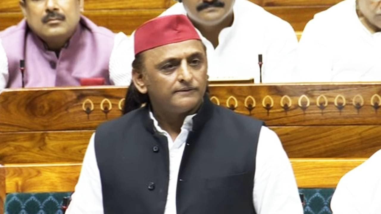 Akhilesh Yadav Questions Facebook Account Suspension, Says Posts Incorrectly Flagged for “Violence, Sexual Exploitation”