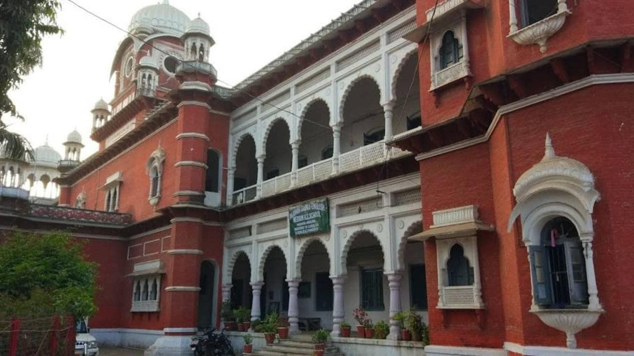 Jabalpur School Withdraws Order Shifting Weekly Off from Sunday to Friday Amid Backlash, May Face Action for Violating State Norms