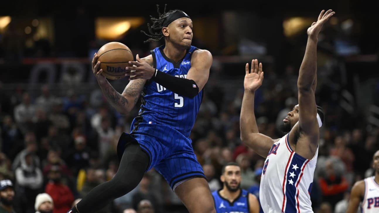 Anthony And Banchero Lead The Magic Past The 76ers 104-99