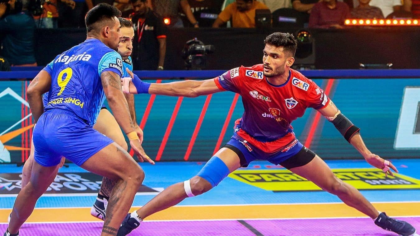 PKL 2024: UP Yoddhas Show Fighting Spirit in Close Contest Against Bengal Warriorz