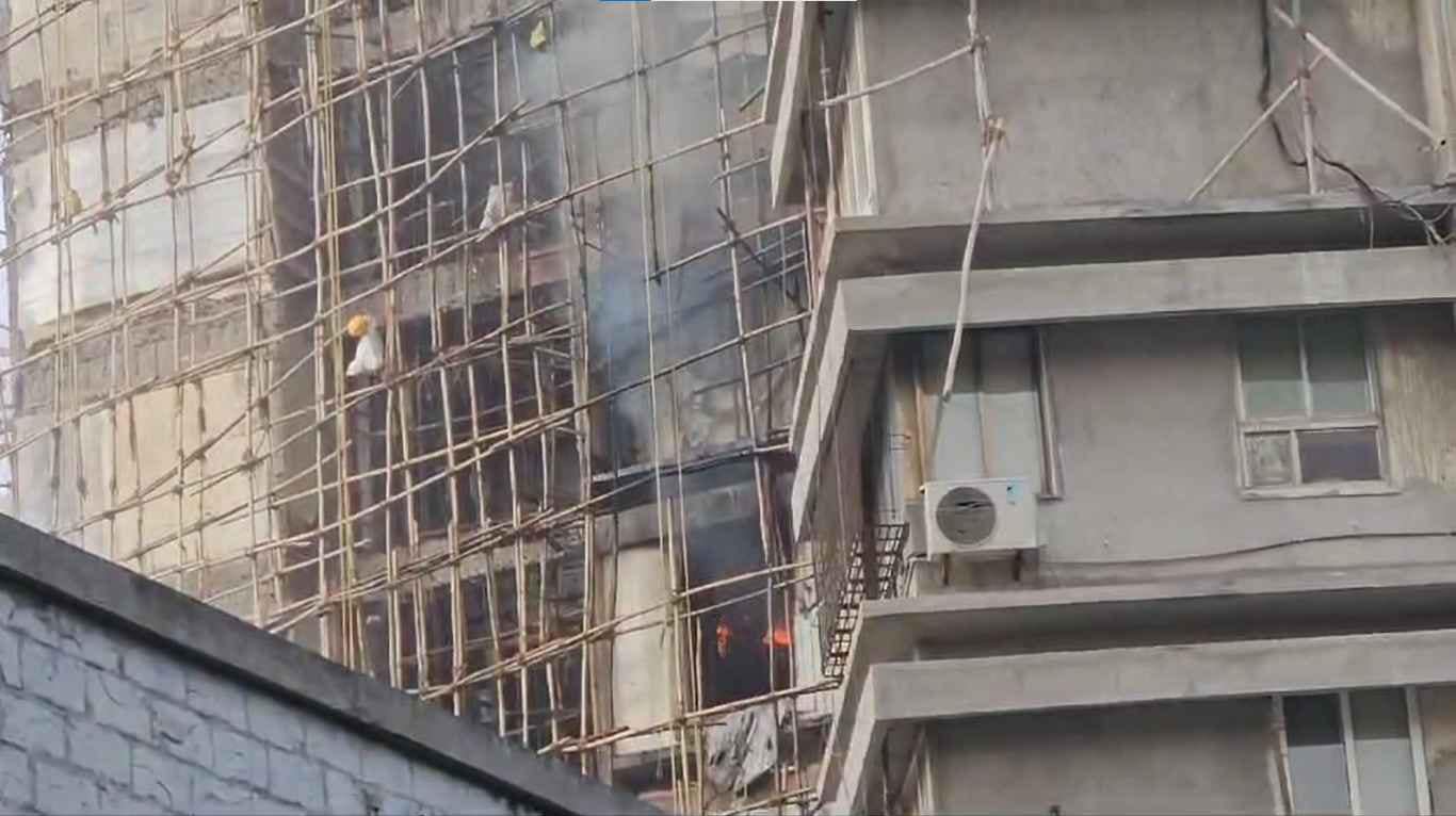 BREAKING: Massive Fire Breaks Out at Vaitarna Building in Mumbai’s Worli