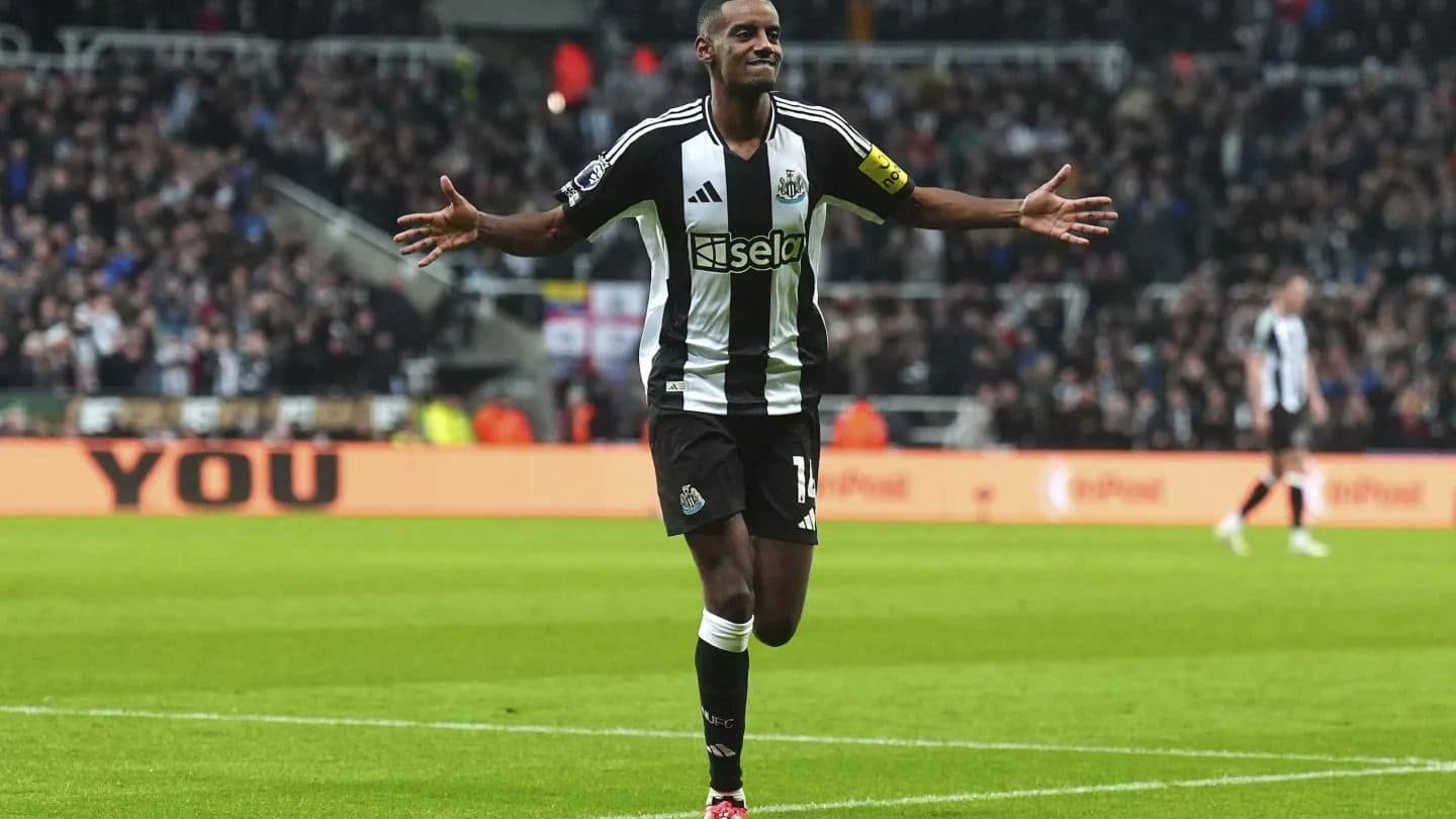 Alexander Isak’s scoring run in Premier League ends at 8 games. Jamie Vardy’s record safe for now