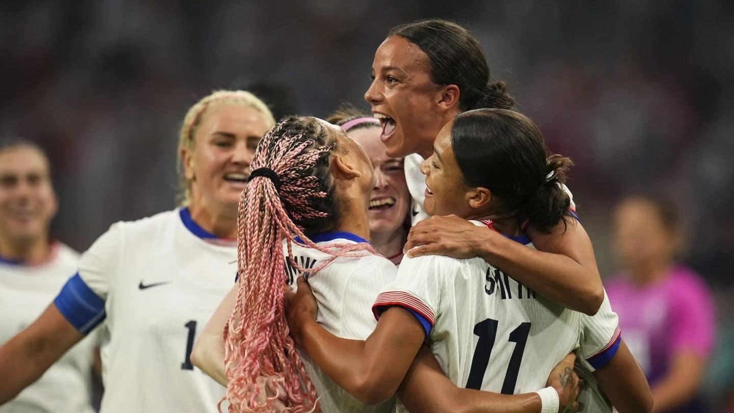 USWNT comes from behind for 3-1 win over Iceland