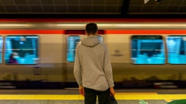 Kolkata Metro Services Disrupted After Man Jumps in Front of Train