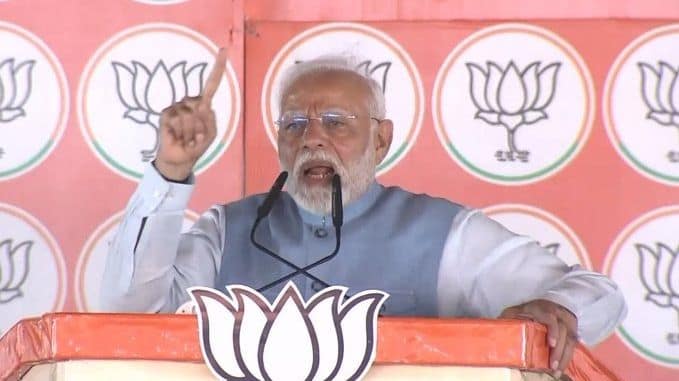 PM Modi Accuses Congress ‘Shahi Parivar’ of Dividing OBC-ST-SC Unity