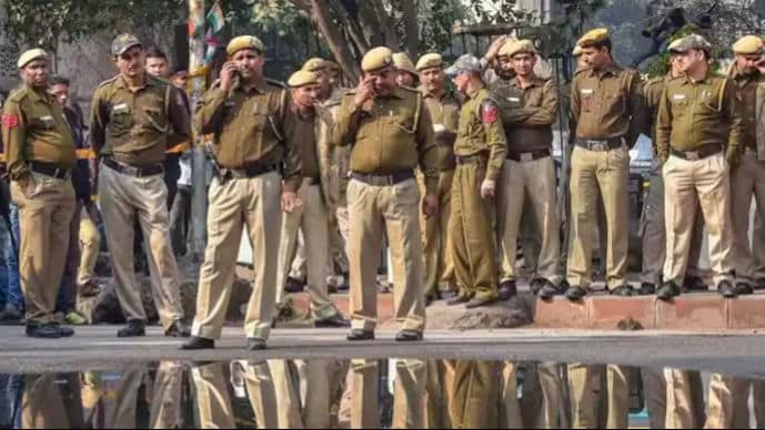 Bihar: Salaries of 104 Policemen on Hold for Not Handing Over Case Files