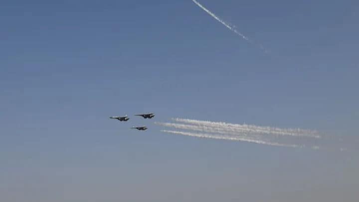 Aero India 2025: BBMP Imposes Ban on Meat Stalls, Non-Veg Eateries from Jan 23 to Feb 17