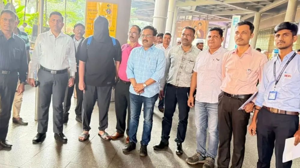 Dawood’s Close Aide Mohammad Salim Extradited To India From Dubai In ₹252 Crore Drug Case