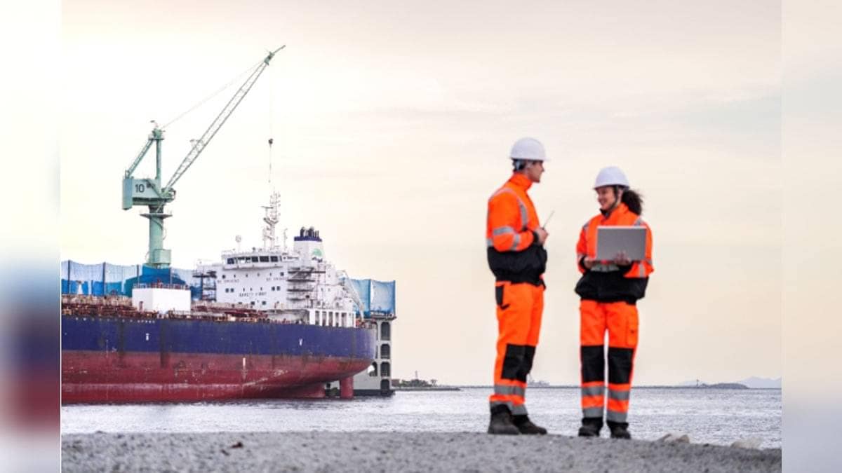 India Should Halt Sanctioned Oil Imports, Seek Tariff Relief, & Fair Trade With US: GTRI