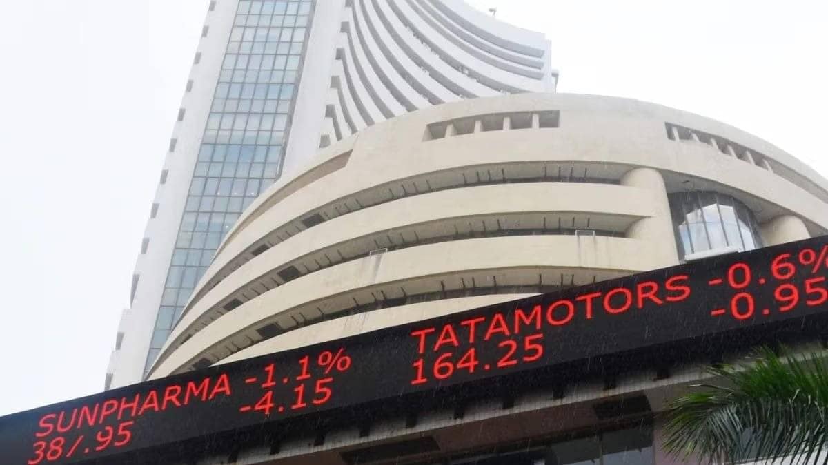 Stock Market: Nifty50, BSE Sensex Open Flat; Financials Offset Post-Results Gains In Others