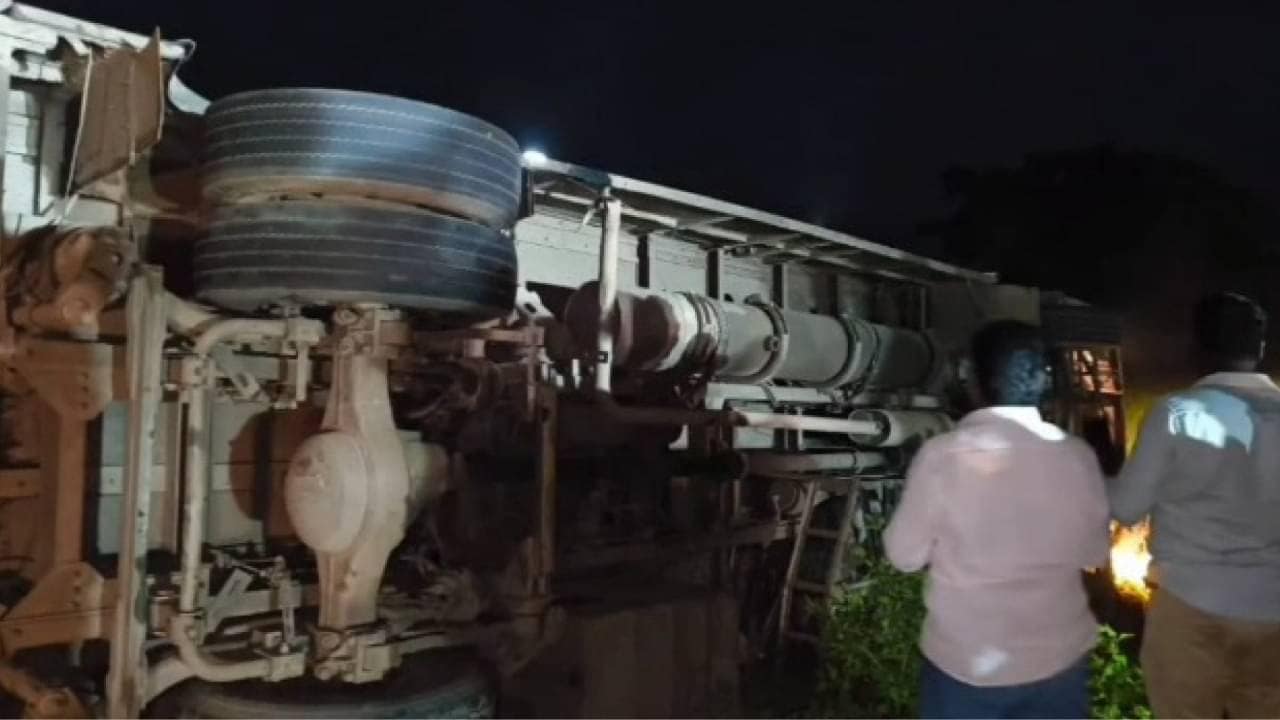 2 Killed, Several Injured As Bus En Route to Hyderabad from Eluru Overturns, Rescue Ops Underway